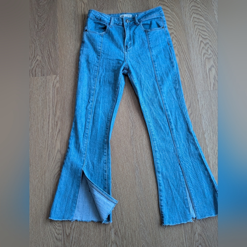 Anthropologie MOON RIVER High Rise Light Wash Flare Jeans With Front Slit Size S